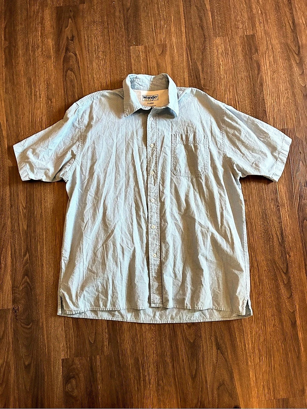 Wrangler Hero Mens Short Sleeve Button Down Shirt Size XL Baby Blue